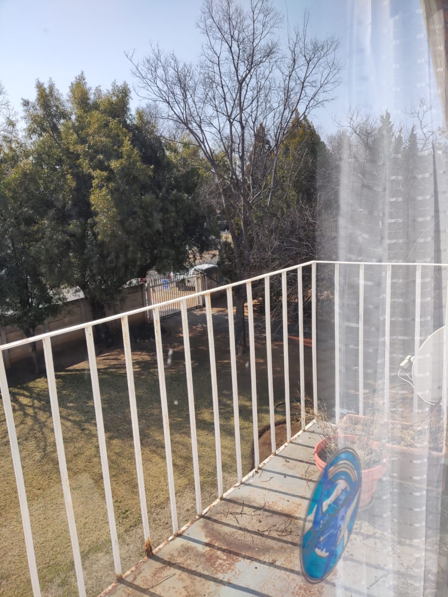 5 Bedroom Property for Sale in Virginia Free State